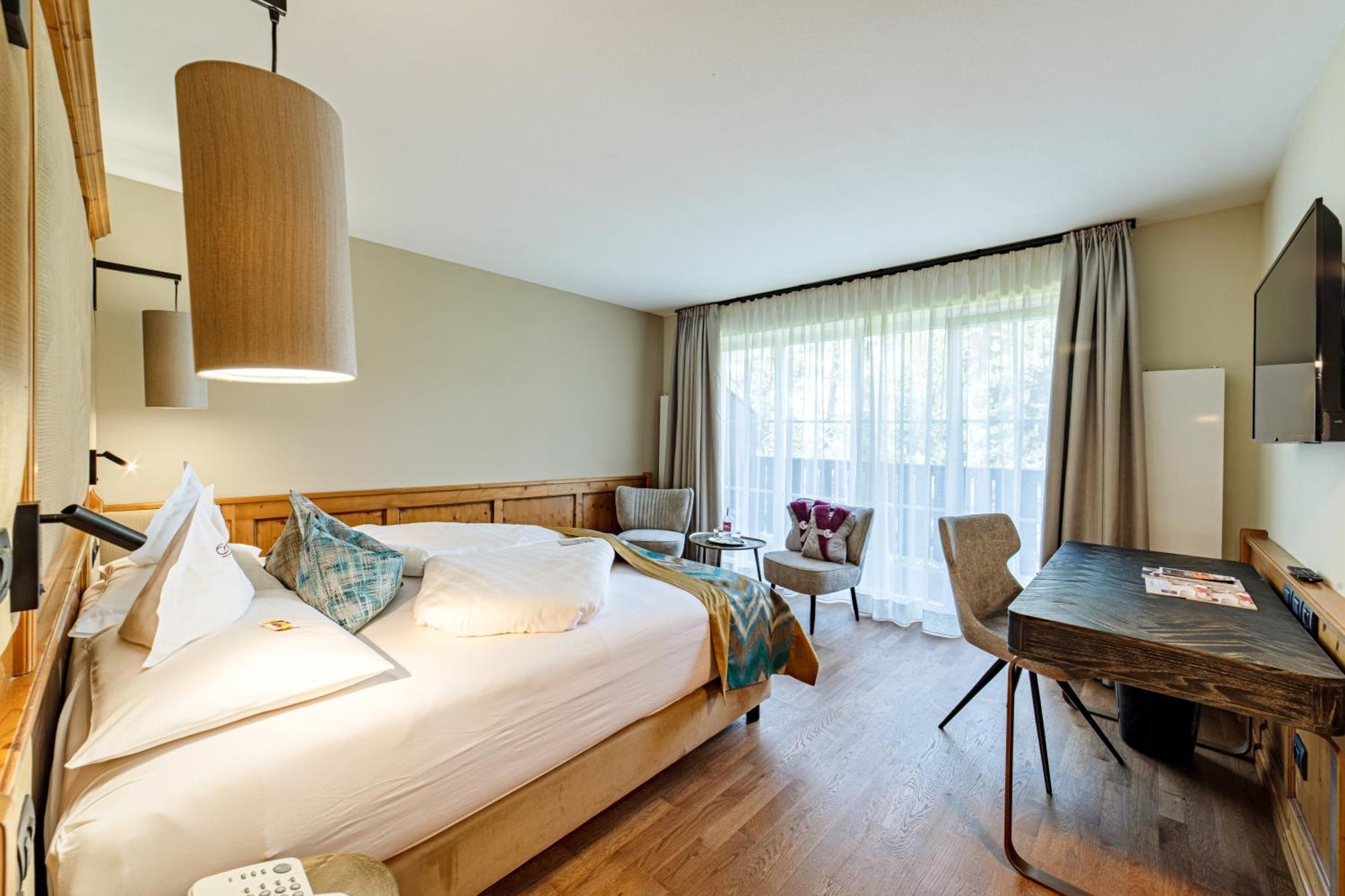 Wellnesshotel Erica Нова-Поненте Екстер'єр фото